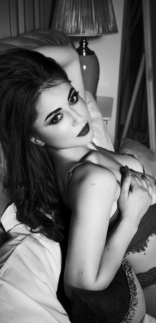 Model - OliviaSway toys