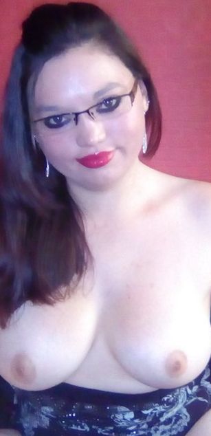 Model - sweetcherry75 bigtits