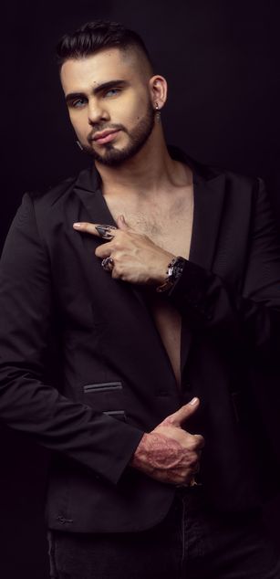 Model - Angel_Davis toys