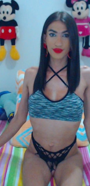 Model - kataleya kinky