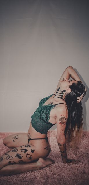 Model - Amy Black pornstar