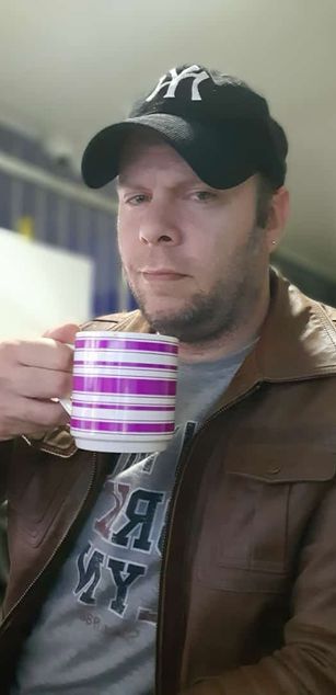 Model - MASTER BRUCE joi