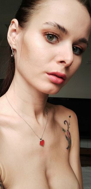 Model - Agata Bryant sexy