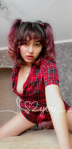Model - Curly_girl teen