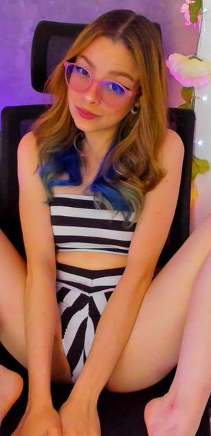 Model - Brina Stone sexy