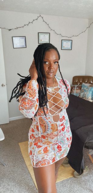 Model - BELLA THE BODY girlfriend