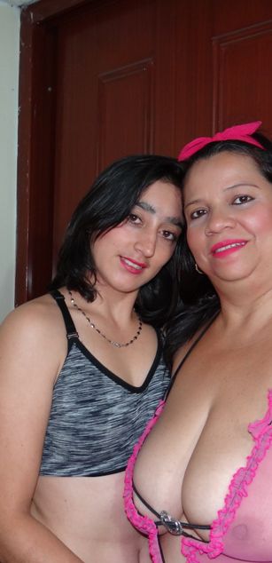 Model - WildandSexxxy bigboobs