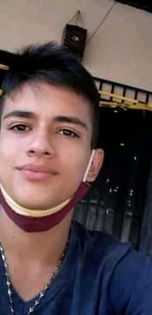 Model - franchescosduarte feet