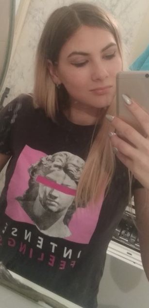 Model - BrightBeauty sexy