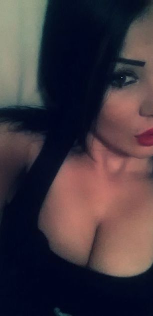 Model - Poisonedeve 2