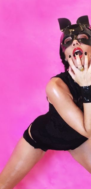 Model - Elisa Happylegs legs