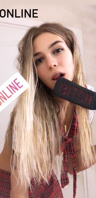 Model - Baby_Amelie pussy