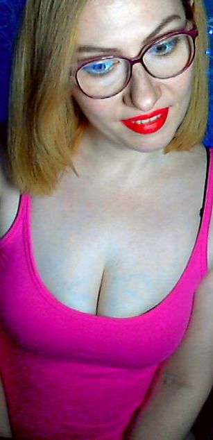 Model - Paulina Sunny sexy