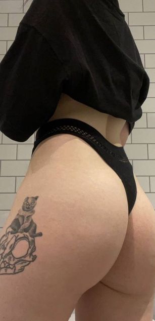 Model - lil_clit feet