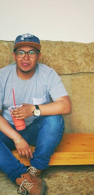 Model - Frank Efron hairy