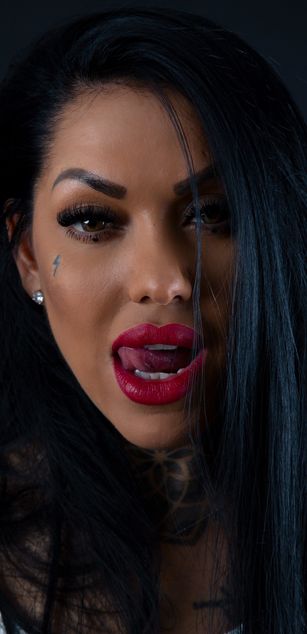 Model - Natasha show