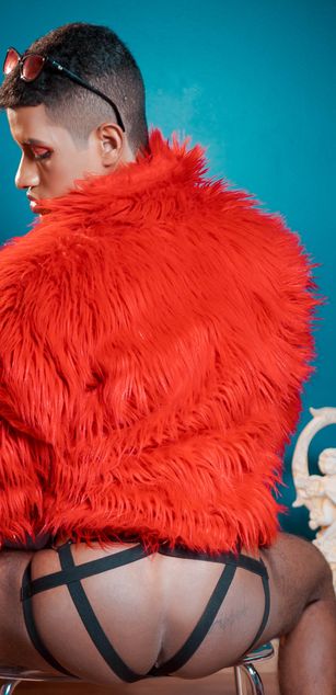 Model - Magno Sanz deepthroat