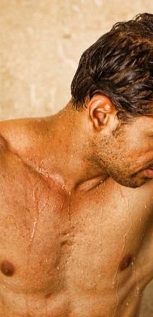 Model - ADAM SWIFT 2