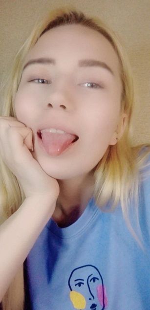 Model - MonaLissa girl