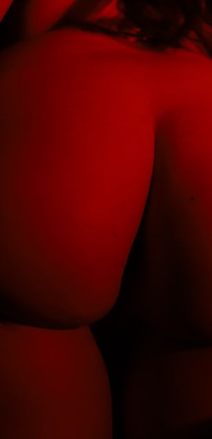 Model - Stephany curvy