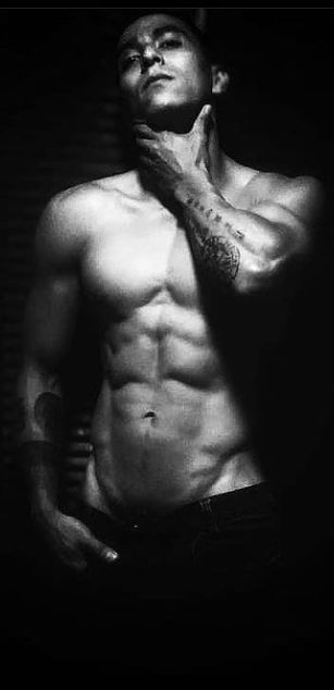 Model - Paisa_cam1 deepthroat