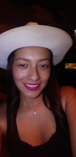 Model - tania mora exotica