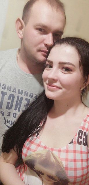 Model - Bad Couple For You squirt