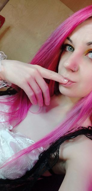 Model - AmyRose69 blowjob