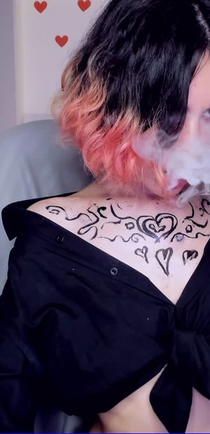 Model - Noemi Solis fetish