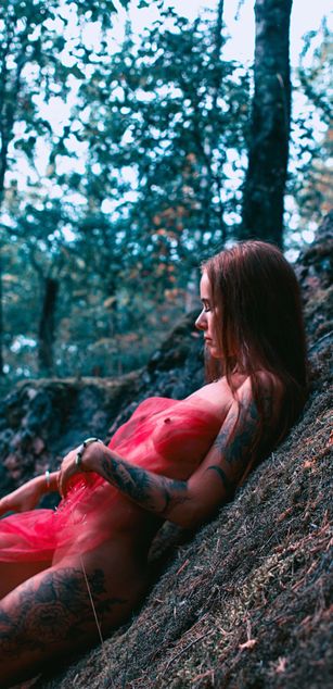 Model - Agata Bryant sexy