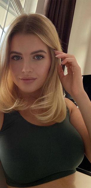 Model - CuteLilie22 cute