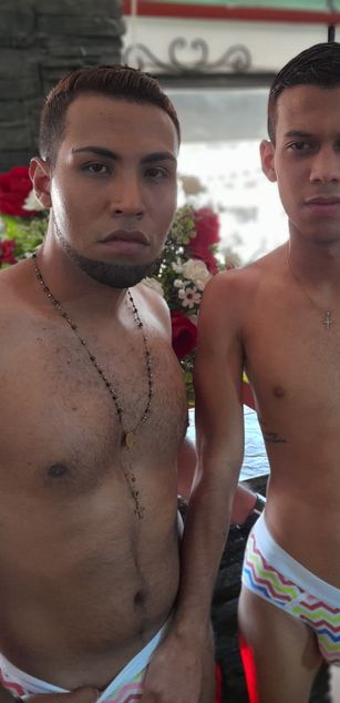 Model - luc_and_mathy ass