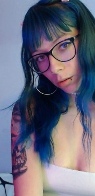 Model - Valennn deepthroat