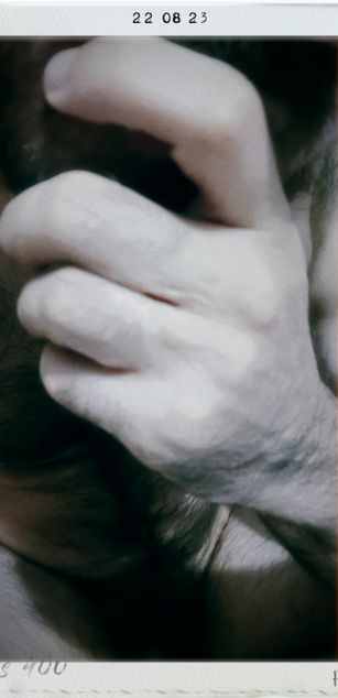 Model - ISAAC THOMPSON feet