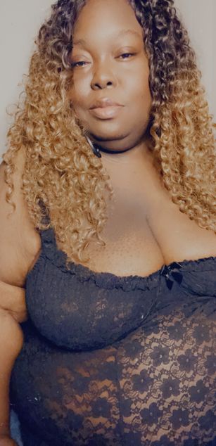 Model - Super Fluffy Flirt fetish