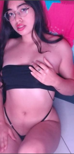 Model - DayannaSweet toys