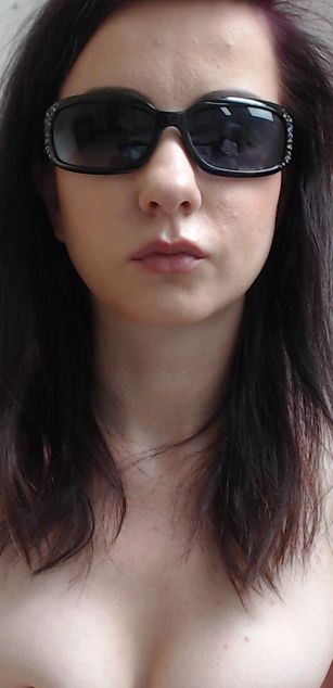 Model - Mia Vagi heels