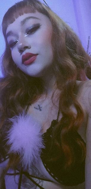 Model - VICTORIA_R98 hairy