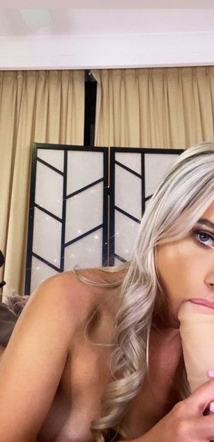 Model - Missy_matrix dirtytalk