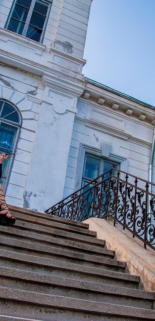 Model - D3vilKali666 fetish