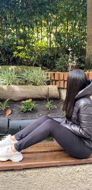 Model - Melanie Rosse teen