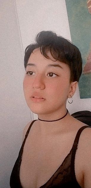 Model - Lulu moree squirt