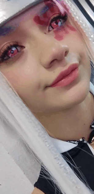 Model - Ms.Pickles deepthroat