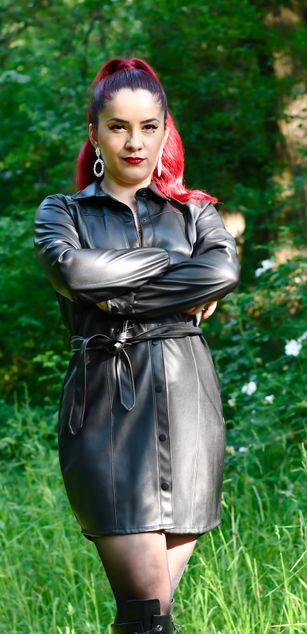 Model - MissJulia domination