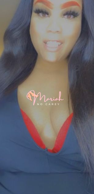 Model - Mariah No Carey BBW