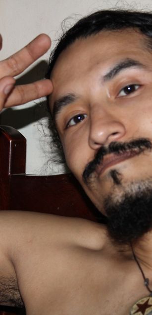 Model - Mercury Knight spitting