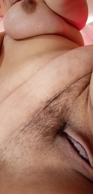 Model - AngelyDirtySquirt deepthroat