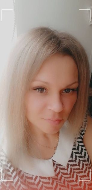 Model - Julia Mur speak