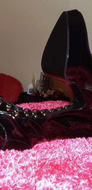 Model - MistressTyler49 2