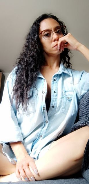 Model - Raquel Cruz toys